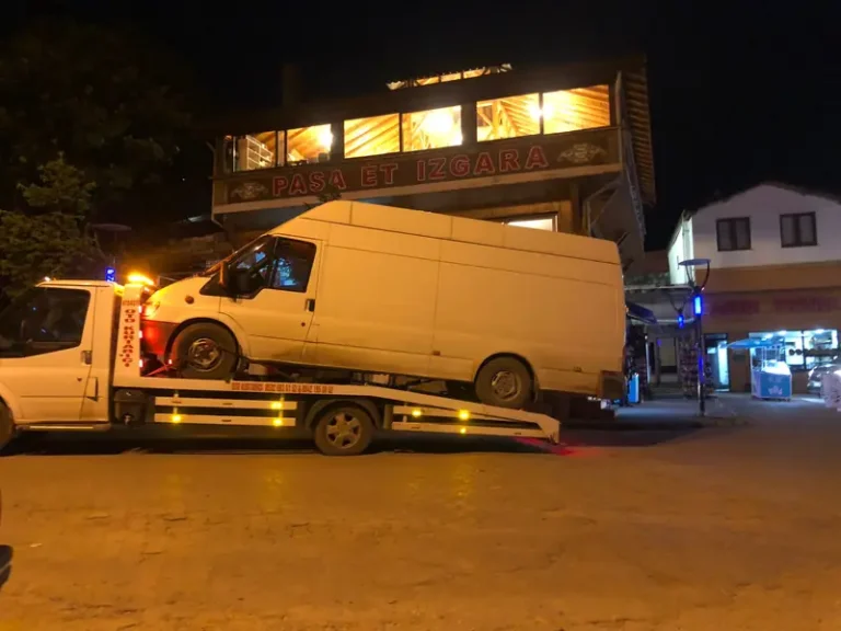 Aybastı Oto Kurtarma saha çalışması ve çekici hizmeti